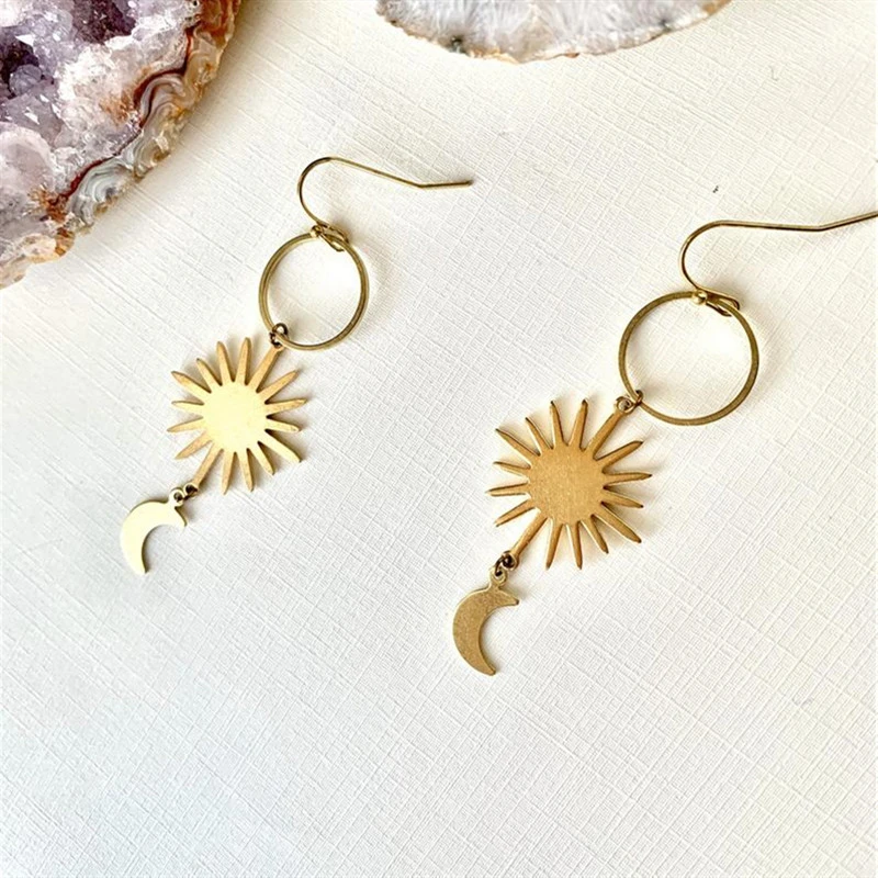 Pendientes de sol y luna para mujer, joyería de fase lunar luna Celestial, Witchy, hippie gitano, regalo de moda 2020|Pendientes con forma gota| -
