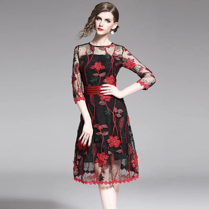 

European Style 2019 Summer Lolita-Style Industrial Lace Gauze Embroidered Stereo Flower Slimming Dress