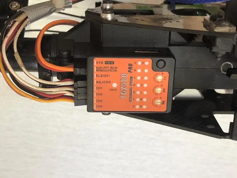 Microbeast Plus PRO TGZ580 отношение управления 3-axis Gyro Flybarless 4,5~ 10В для радиоуправляемого вертолета Запчасти