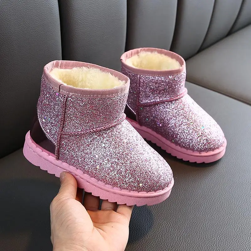 Зимние ботинки для детей; обувь с блестками для девочек; детские зимние ботинки; теплая плюшевая обувь; шикарная модная Нескользящая хлопковая обувь на плоской подошве - Цвет: Розовый