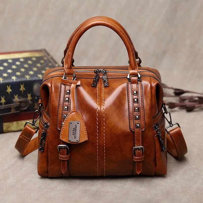 

Summer Hand Messenger Woman Package