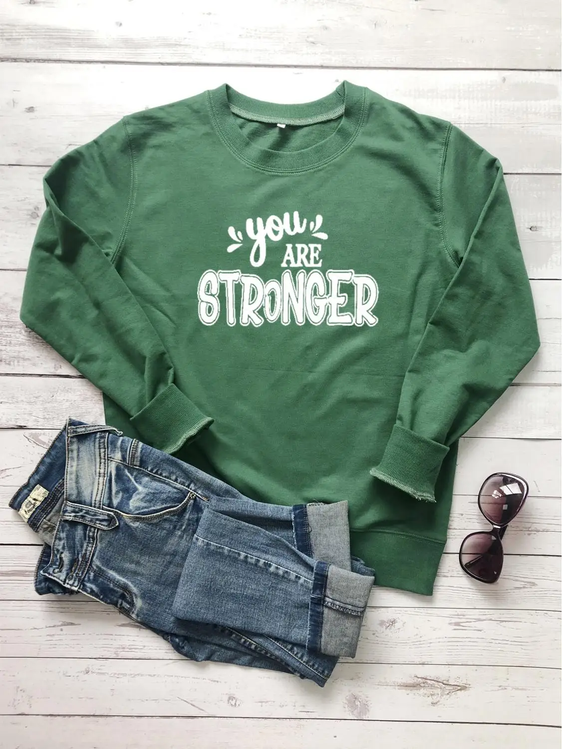 You are strong feministe Женская мода забавная Цитата толстовка с рисунком Чистый хлопок молодой уличный стиль пуловеры винтажный художественный Топ - Цвет: Green-white txt