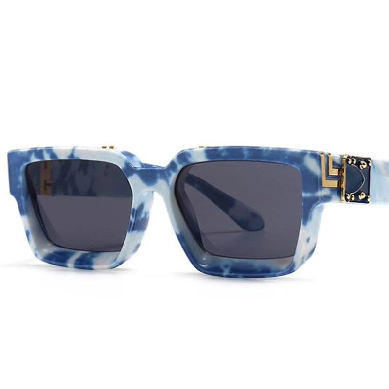 Louis Vuitton My Monogram Anti-Blue Light Glasses Black Blue Acetate & Metal. Size W