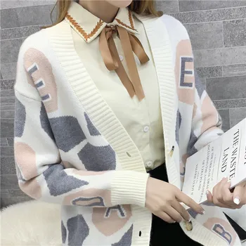 

9435 actual shooting new autumn and winter new style college letter cardigan coat 50 -- 2 / F, 6 rows, 4 shelves