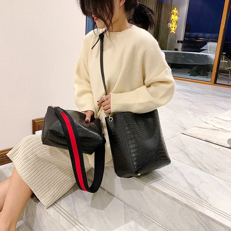 

CHIC Bag Women's 2019 Korean-style Fashion Crocodile Pattern Bucket Bag Large Capacity Different Size Bags Broadband Shoulder Ob