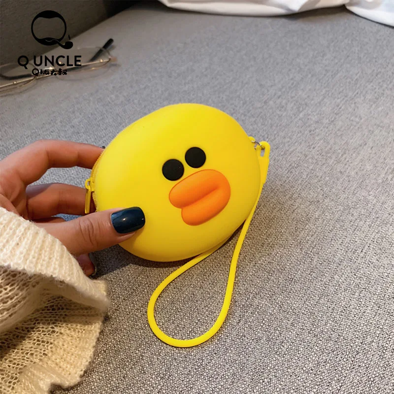 

Q UNCLE Soft Silicone Round Mini Bag Cartoon Yellow Duck Zipper Chain Coin Purses Fashion Luxury Small Wallet Pouch Girls Gifts