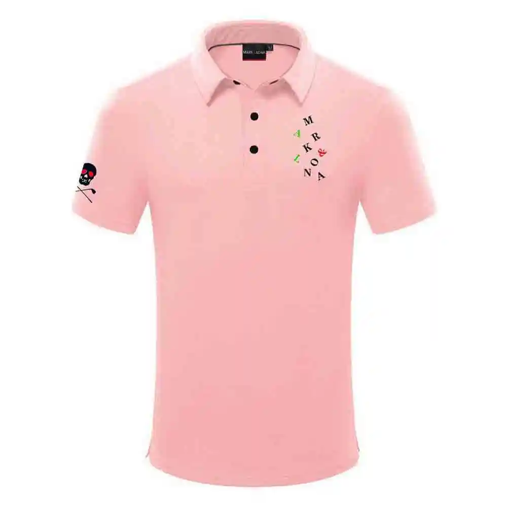 marca de roupa homem jogando golfe