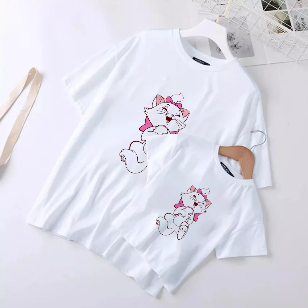 

The Aristocats White T-shirt Kawaii Mother Daughter Clothes Disney Duchess Family Look Leisucre Tshirt Exquisite Short Sleeve