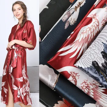

Fashion printed fabrics crane crane pajamas fabric plain weave gift box lined with stretch satin spring and summer stretch skirt