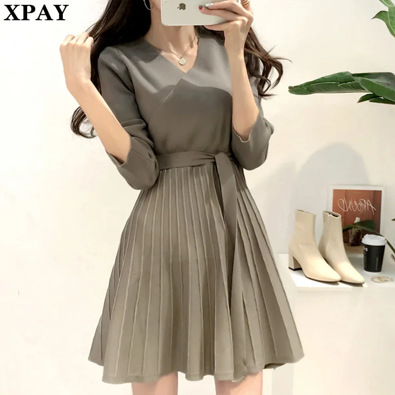 Vestido corto femenino de punto con manga larga y escote triangular, minivestido de punto para mujer, estilo coreano, color negro