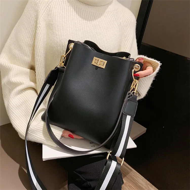 Брендовая дизайнерская женская сумка из искусственной кожи, дизайнерская черная сумка-ведро, винтажная сумка на плечо, Женская Повседневная сумка-мессенджер высокого качества - Цвет: Black