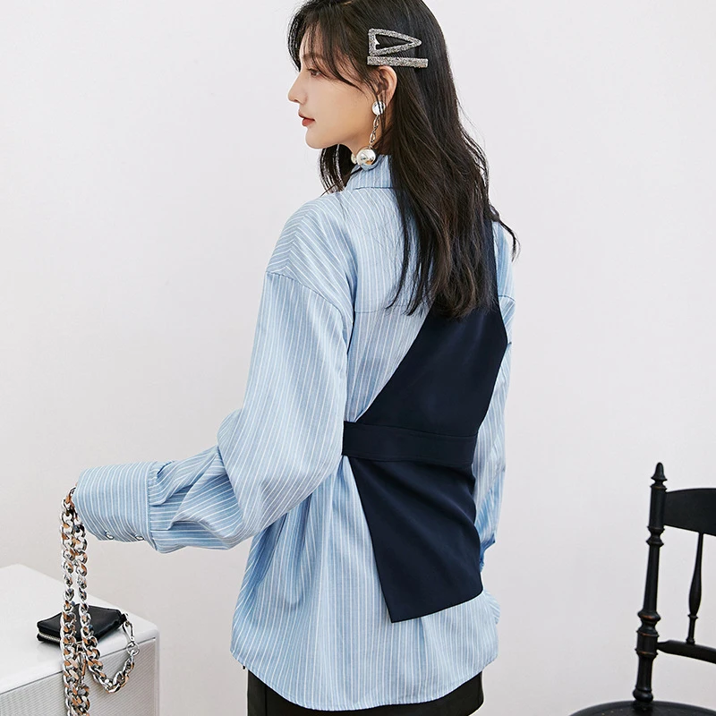 [EAM] Women Blue Striped Irregular Big Size Blouse
