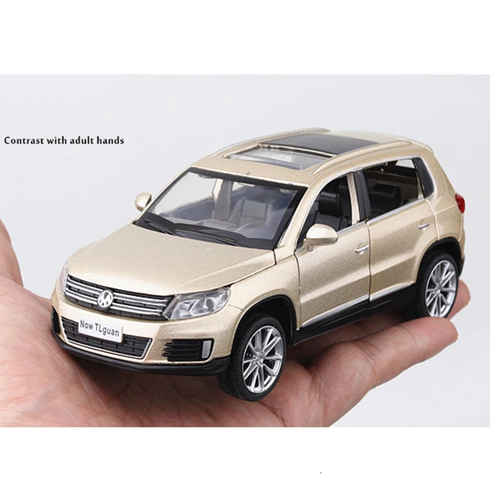 1/32 немецкий сплав Volkswagen Роскошная литая модель автомобиля металлический шестидверный открывающийся звук и светильник имитация SUV автомобиль Миниатюрная игрушка - Цвет: Golden  no box