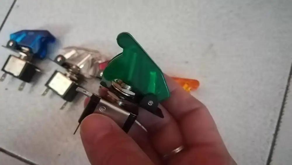 5Pcs 12V 20A автомобиль грузовик светодиодный тумблер светильник гоночный SPST 5 Цвета