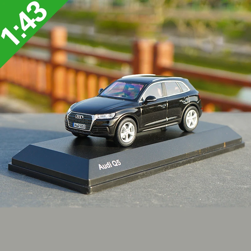 1:43 Q5 AUDI Q5 сплав модель автомобиля статическая Высокая имитационная металлическая модель автомобилей с оригинальной коробкой - Цвет: Черный