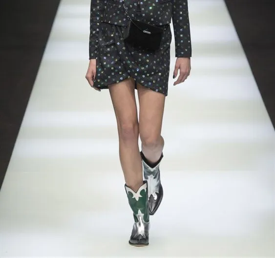 UTB8LYQ0ENHEXKJk43Jeq6yeeXXaJ