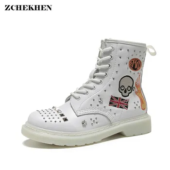 

Fashion Rivet Skull Autumn Ankle Boots Lace Up Platform Motorcycle Boots Women Military Riding Genuine Leather Boots Mujer