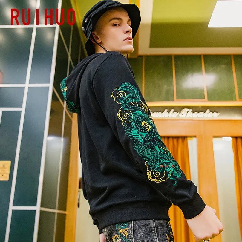 RUIHUO с вышитым драконом мужские толстовки с капюшоном Харадзюку Мужская толстовка уличная хип-хоп шляпа черная Мужская толстовка 4XL осень