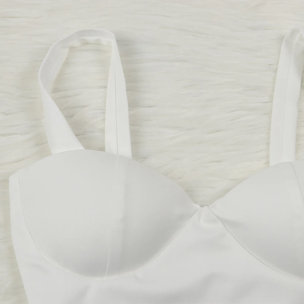 14100831160_1139003000