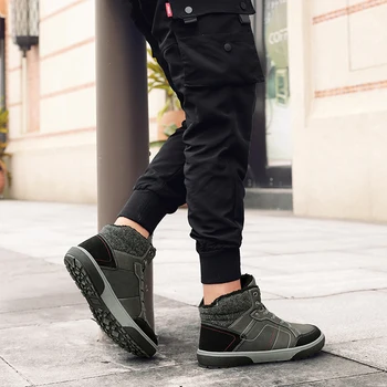 

2019 winter new fashion personality trend breathable soft leather soft bottom comfortable warm waterproof and wear-resistant out