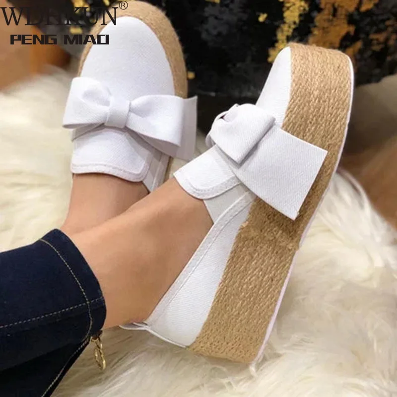 

2020 New Spring Women Flats Shoes Platform Sneakers Slip on Bows Flats Leather Suede Ladies Loafers Moccasins Casual Shoes