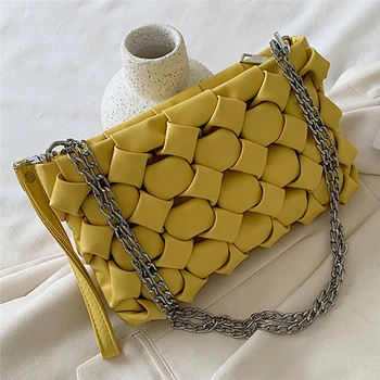 

Ladies Fashion Metal Chain Decor Bags Quality Handbags Clutch Bags Women Solid Color Shoulder Bags For Female 2020 Messenger Bag