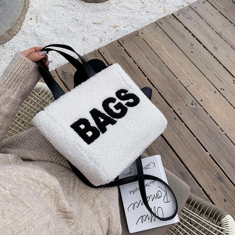 

New Faux Fur Crossbody Bucket Bags For Women 2019 Designer Solid Color Winter Shoulder Messenger Bag Lady Warm Big Tote Bag