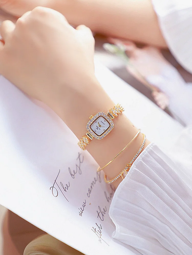 11799111610_381868954