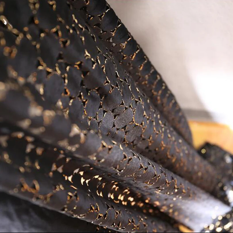 Черная эластичная бархатная модная юбка из позолоченной ткани