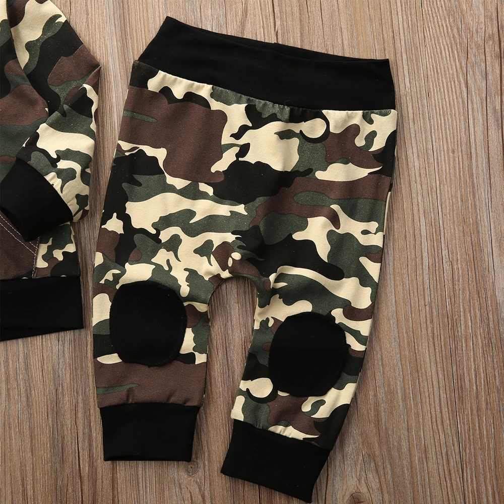 Комплект из 2 предметов для маленьких мальчиков; Camoflage; пальто с длинными рукавами+ штаны; комплект одежды; комплект с капюшоном; топы с длинными рукавами