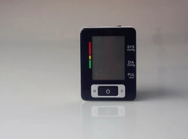 2288266649_927780172