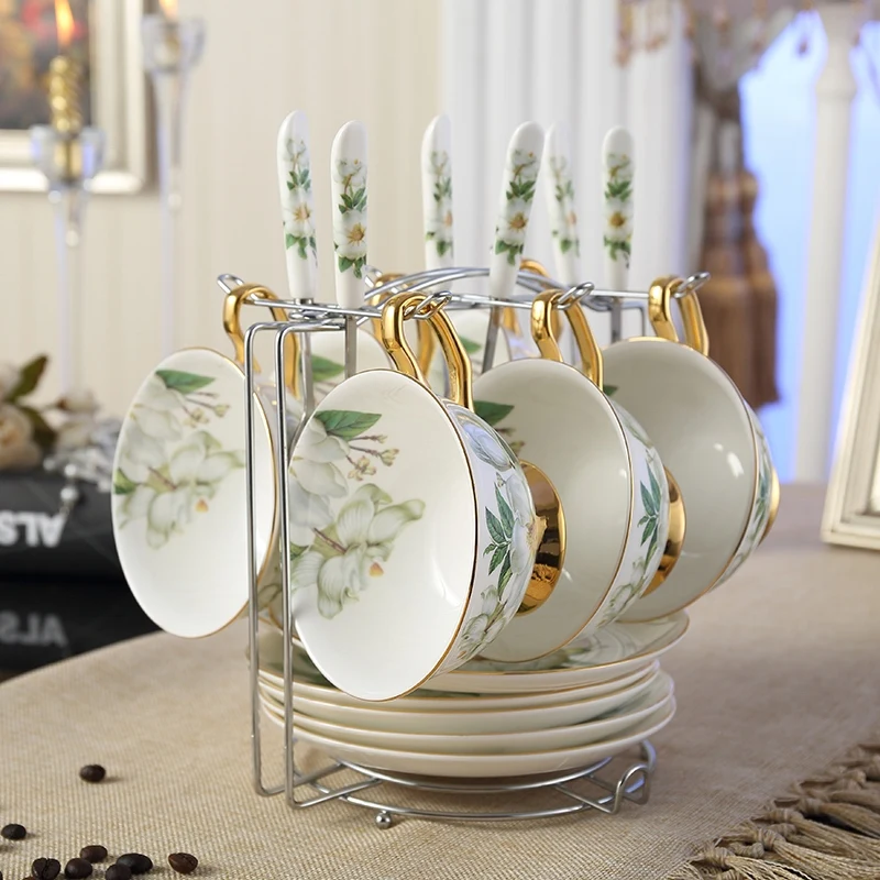 Online Juego de té de porcelana británica con hueso de Camelia para Europa, juego de té de porcelana británica, olla de cerámica para crema, cuenco de azúcar, taza de té