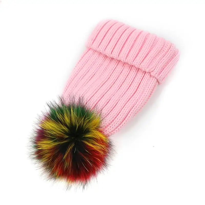 Pink Зимние теплые шерстяные вязаные шапочки для родителя и ребенка, однотонный шерстяной трикотаж DIY, разноцветные помпоны из натурального животного с пряжкой - Цвет: Pink