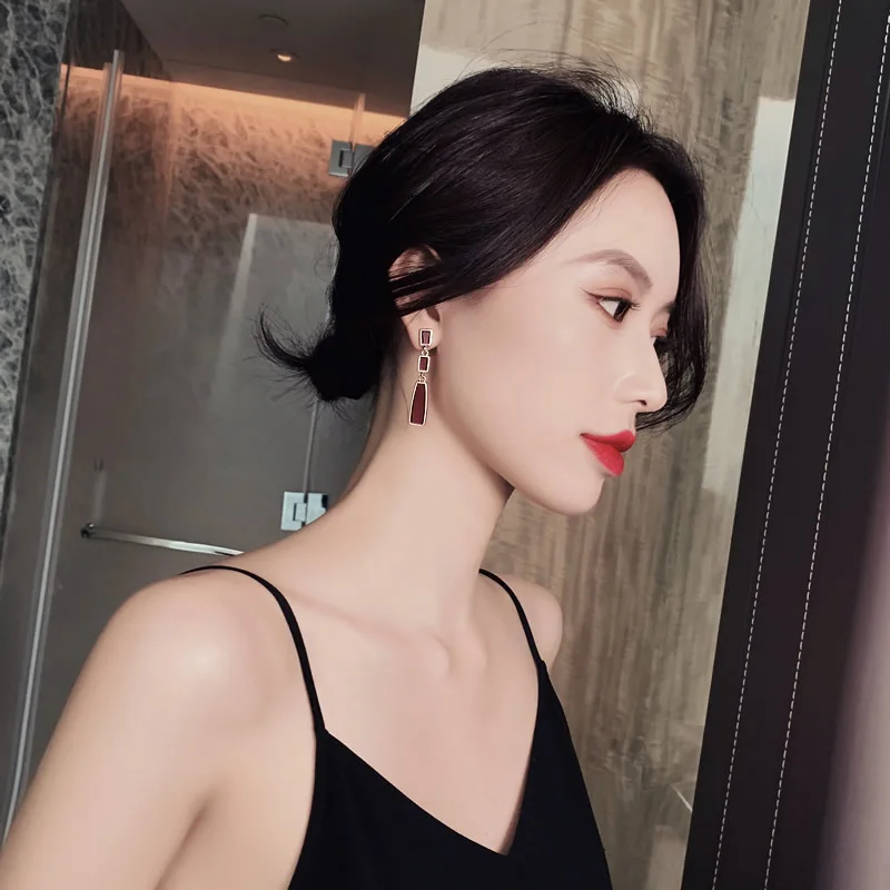 Long Earrings Geometric Square Red Retro Golden French Romantic Exquisite Temperament