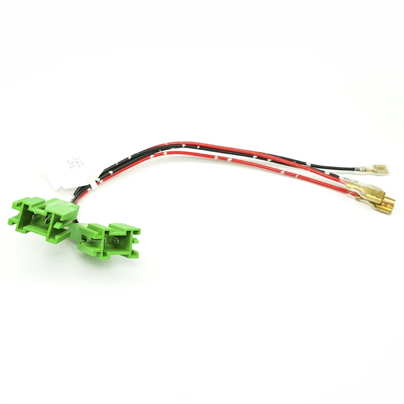 

1Pair Car Audio Modification Copper Lossless Plug Non-destructive Installation Speaker Plug Suitable for Mercedes-Benz