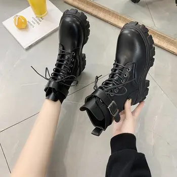 preço 2020 Botas De Inverno Das Mulheres Preto Plataforma Combate Ankle Boots Para As Mulheres Rendas Até Fivela Cinta Motocicleta Bota Botas Pretas Sapatos Goth