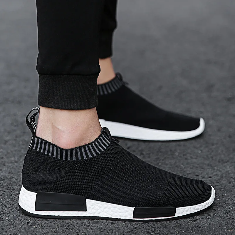 2021 New Men's Slip on Sock Sneakers Lightweight Breathable Mens Shoes
