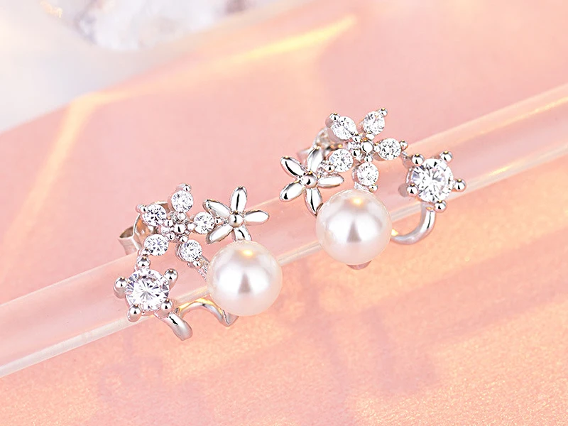 10979970819_7372703771