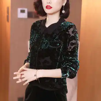 

Flocked printed shirt women's autumn and winter 2019 new design sense Hong Kong style loose shirt square collar long sleeve shir