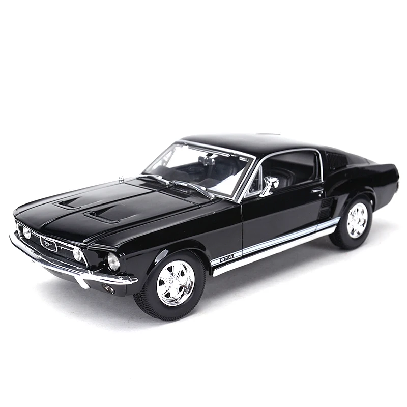 Maisto 1:18 1967 Ford Mustang GTA Фастбэк спортивный автомобиль статического моделирования