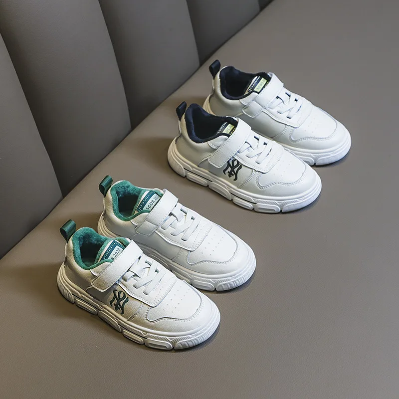 

Children's Sneakers New Leather Boys' and Girls' Plush and Thickened Running Shoes In Autumn and Winter 2019