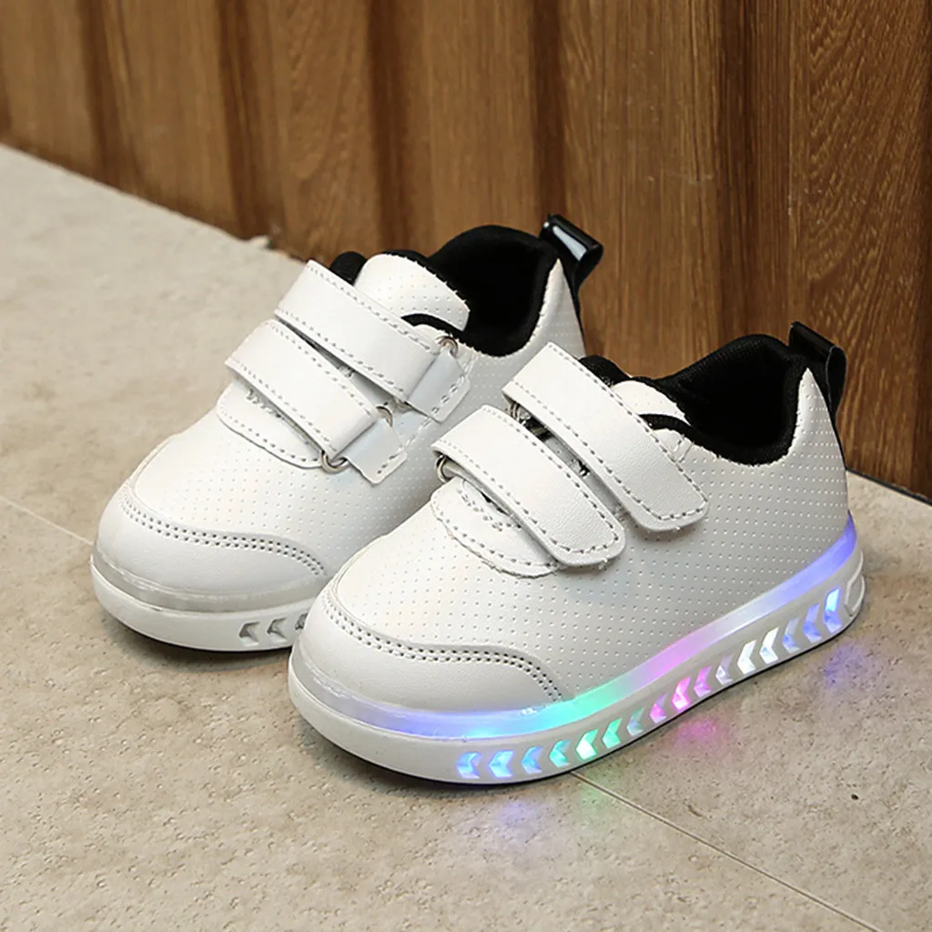 Светодиодный Люминесцентная спортивная обувь для маленьких девочек и мальчиков, легкие кроссовки для бега на липучке fille enfant - Цвет: Black
