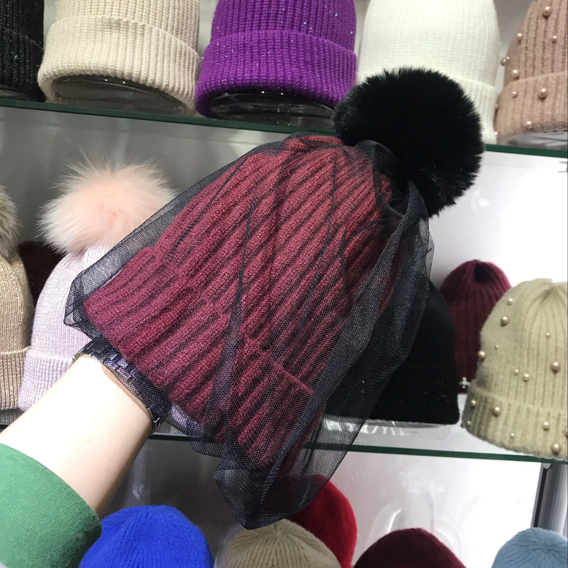 wine red 01911-yuchun657874052 зимняя теплая шапка со звездным дизайном и сетчатым помпоном для девушек Skullies Beanies, женская шапка для отдыха на открытом воздухе - Цвет: wine red