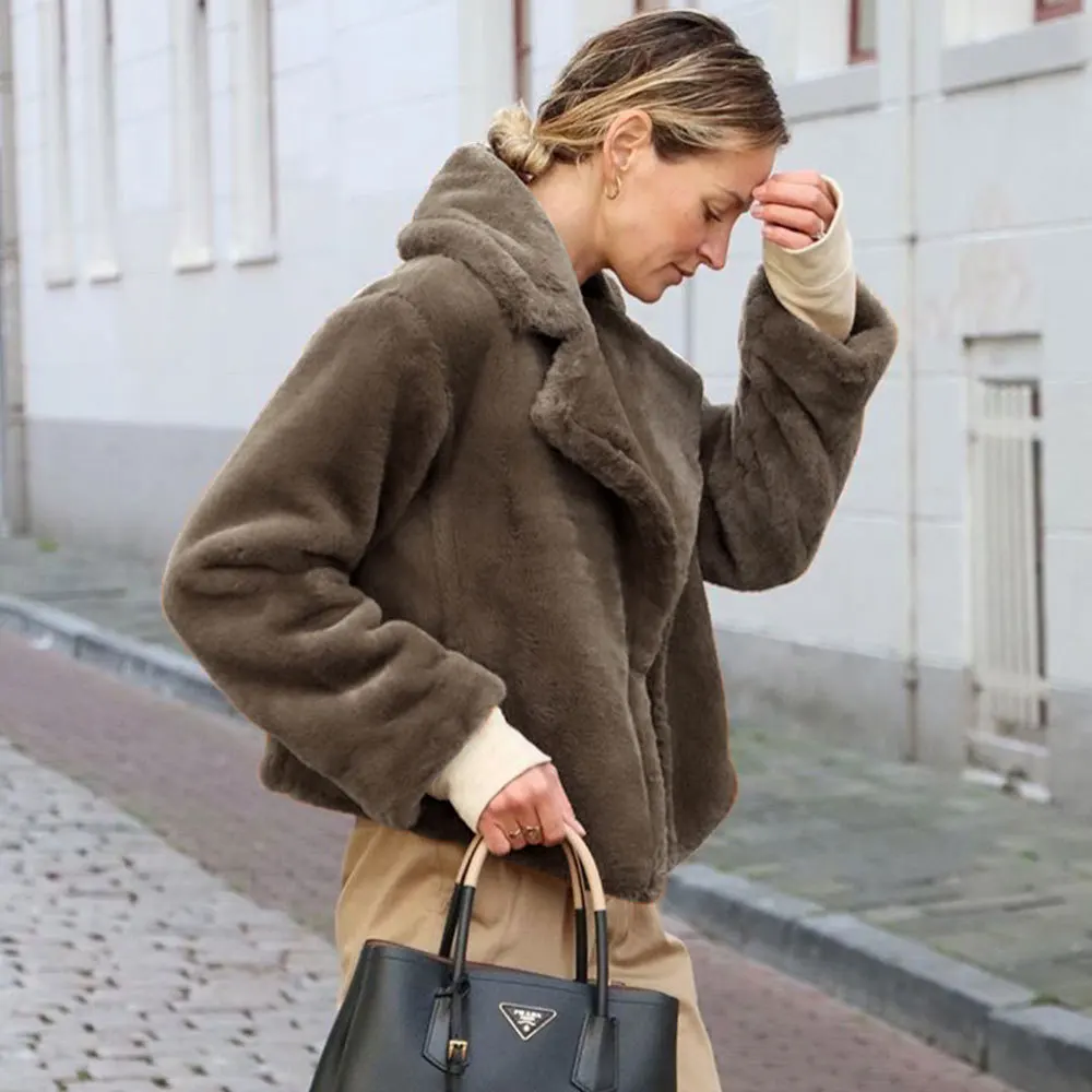 

Winter Warm Fluffy Faux Fur Coats Jacket Women Furry Fake Fur Cropped Jacket Turn Down Collar Open Front Overcoat faux fur coat