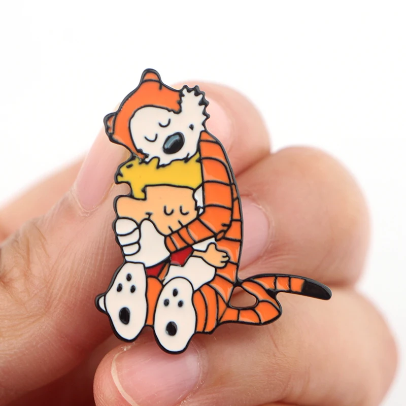 P4086 Dongmanli ювелирные изделия Hobbes Tigger металлические эмалированные булавки и броши милые нагрудные значки детские подарки