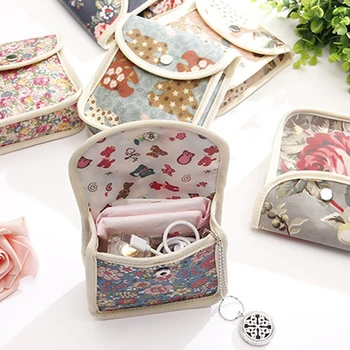 

Practical Sanitary Pads Bags Reusable Travel Storage Bag for Women Napkin Coin Makeup Bag Makeup Storage Tool High Quality
