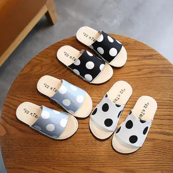

Summer 2020 New Baby Girls Slippers Dot Children Flip Flops Barefoot Sandals Princess Indoor Beach Slippers for Kids
