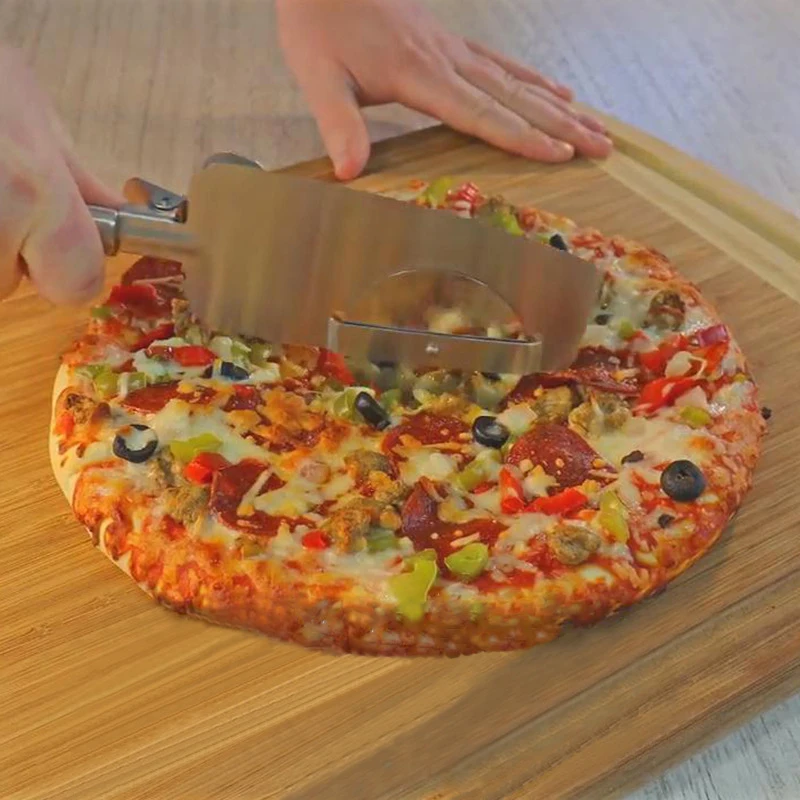 Stainless Steel Wheel Pizza Cutting Knife Multifunctional Pizza Dough Cutter with Shovel Clamp Pastry Wheel Knife Kitchen Gadget