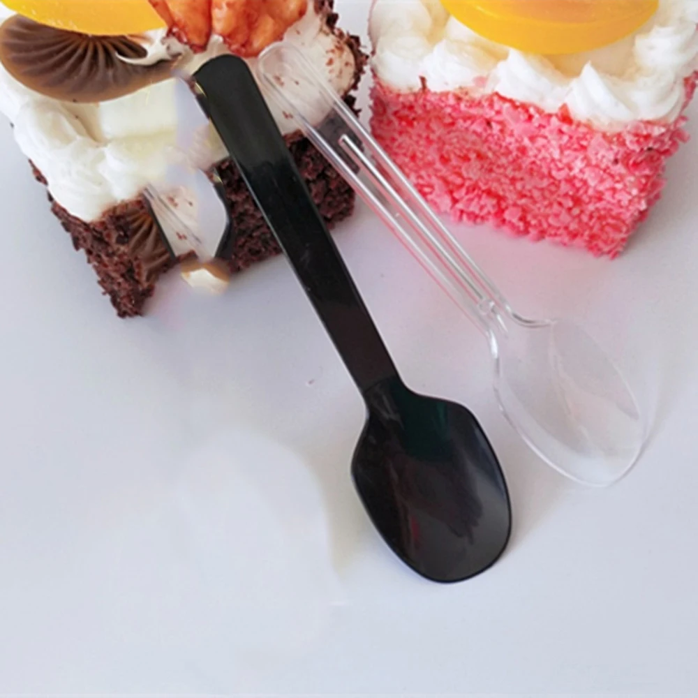 100pcs Mini Transparent Plastic Spoons Party Wedding Disposable Flatware Spoons for Jelly Ice Cream Dessert Appetizer