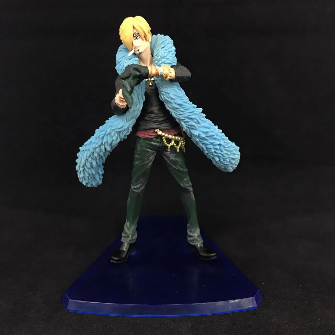 

One Piece/One Piece 20 Anniversary Sanji Xiangjishi Anniversary Ver. Blue Warpaint And Straw Hat Mission Garage Kit